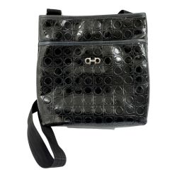 ◆◆ Salvatore Ferragamo サルヴァトーレフェラガモ ショルダーバッグ 色褪せスレあり AU-21/B402 ブラック Cランク