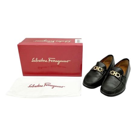  Salvatore Ferragamo サルヴァトーレフェラガモ ガンチーノローファー レディース 箱付 0062552 ブラック
