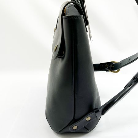  CLEDRAN クレドラン リュックサック バッグ レザー レディース  ブラック