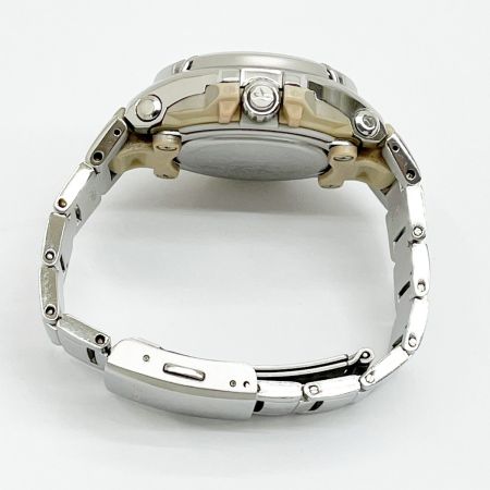  CASIO カシオ Baby-G 腕時計 クォーツ ステンレススチール ホワイト R7.11電池交換 コマ付 MSG-550GLV