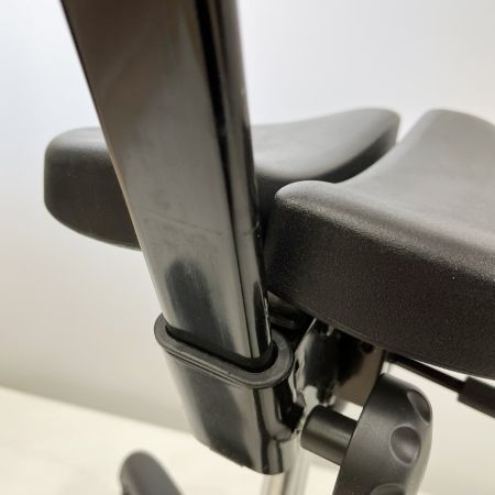  アユール・チェア キャスタータイプ オクトパス チェア 1人掛け 姿勢改善・腰痛対策 ブラック