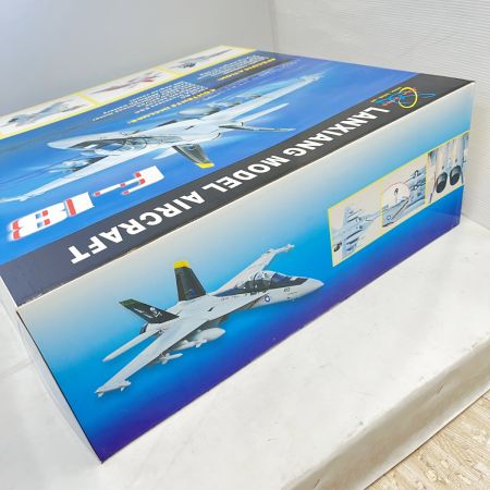  LANXIANG MODEL AIRCRAFT 模型 F18 航空機 艦上戦闘攻撃機 ラジコン本体のみ