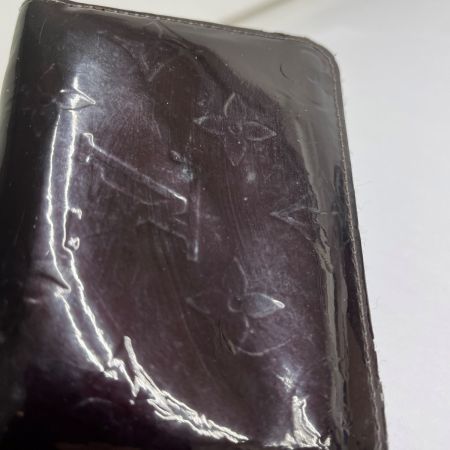 LOUIS VUITTON ルイヴィトン 2つ折り財布 ヴェルニ ジッピーコインパース M93607 アマラント