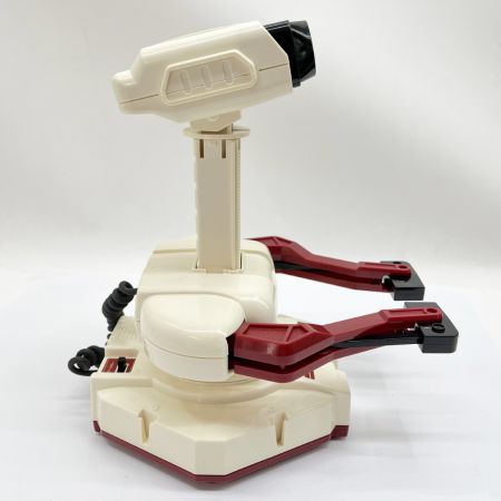  Nintendo ニンテンドウ ファミリーコンピューターロボット HVC-012