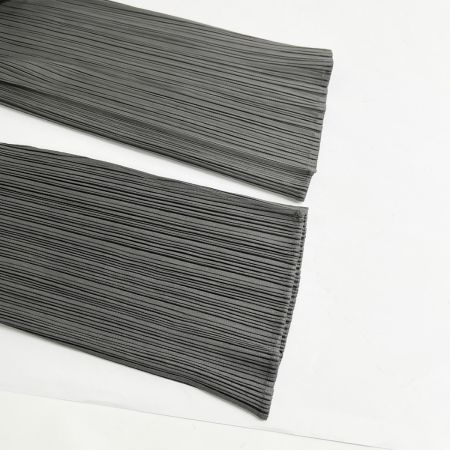  PLEATS PLEASE  ISSEY MIYAKE イッセイミヤケ パンツ size2 レディース PP04-JF609 グレー