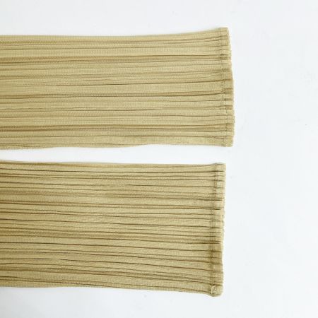  PLEATS PLEASE  ISSEY MIYAKE イッセイミヤケ 長袖シャツ size3 無地 レディース PP04-JK604 ベージュ
