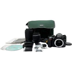 ◆◆ Nikon ニコン デジタル一眼レフカメラ ダブルズームキット18-55mm/55-200mm D3200 Bランク