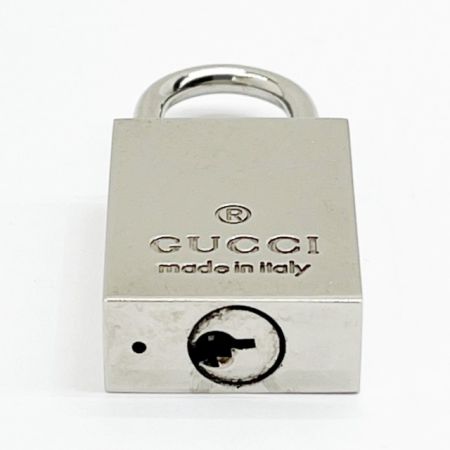  GUCCI グッチ ロゴパドロック 南京錠 ファッション小物 シルバー
