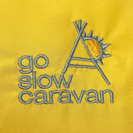  go slow caravan ゴースローキャラバン ダウンジャケット サイズ4 アウター タグ付 カラフル
