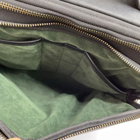  Evoon マルチビジネスリュック レザー 26L ブラック