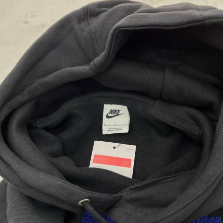  NIKE ナイキ パーカー Lサイズ 未使用品 メンズ FN3105-010 ブラック