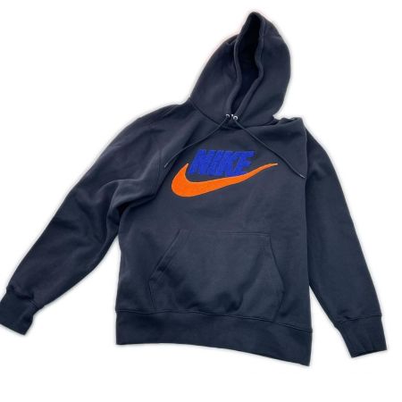  NIKE ナイキ パーカー Lサイズ 未使用品 メンズ FN3105-010 ブラック