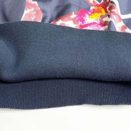  Salvatore Ferragamo サルヴァトーレフェラガモ カットソー 半袖 花 レディース ネイビー