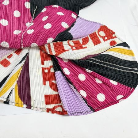  ISSEY MIYAKE イッセイミヤケ プリーツスカート サイズ3 レディース PP31-JG904 ブラック×ピンク