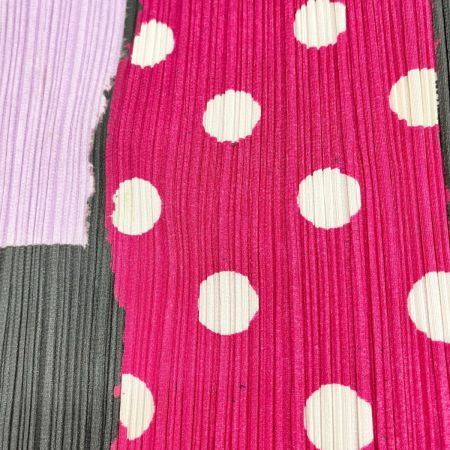  ISSEY MIYAKE イッセイミヤケ PLEATSPLEASE タンクトップ サイズ3 レディース PP31-JK901 ブラック×ピンク