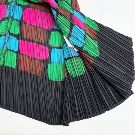  ISSEY MIYAKE イッセイミヤケ カラーブロック カーディガン サイズ3 レディース PP23-JO762 ブラック