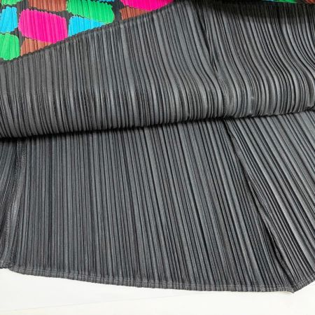  ISSEY MIYAKE イッセイミヤケ プリーツスカートカラーブロック PLEATSPLEASE size3 レディース PP23-JG763 ブラック