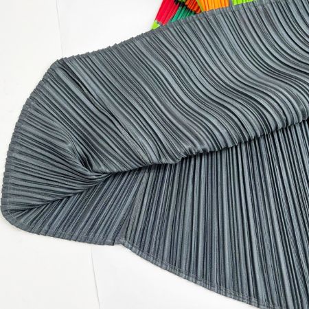  ISSEY MIYAKE イッセイミヤケ プリーツスカート サイズ3 レディース PP23-JG763 グリーン×グレー