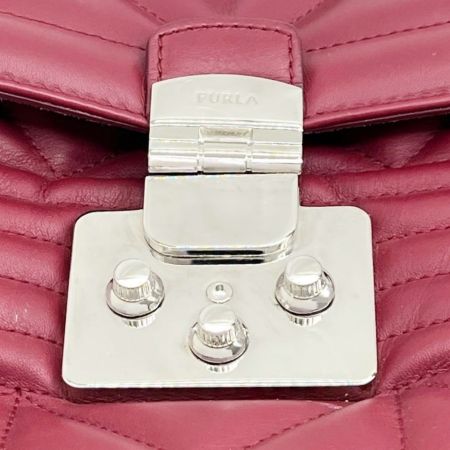  FURLA フルラ フォルチューナキルティング スモールバックパック リュック 布袋付 レディース レッド