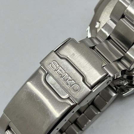  SEIKO セイコー クォーツ 腕時計 クロノグラフ SND495PC シルバー/レッド