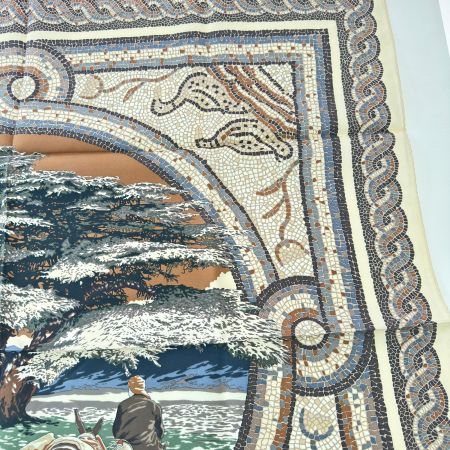 HERMES エルメス スカーフ ヒラヤマ杉の下で シルク100% 茶系