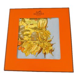 HERMES エルメス スカーフ  楽園にて シルク100% 水色系 Aランク