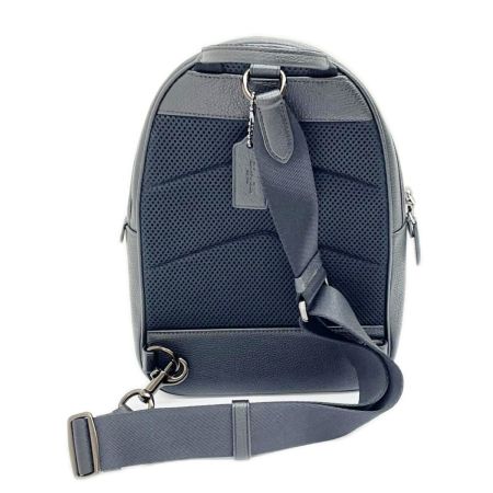  COACH コーチ メッセンジャーバッグ ボディバッグ ショルダーバッグ 斜めがけ レザー ブラック  CP162 ブラック
