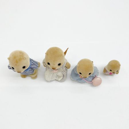   シルバニアファミリー ラッコファミリー ４体まとめセット 人形 おもちゃ 子供用品 