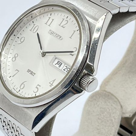  SEIKO セイコー 腕時計 スピリット ステンレススチール R8.6月電池交換済み 7N93-7000 シルバー