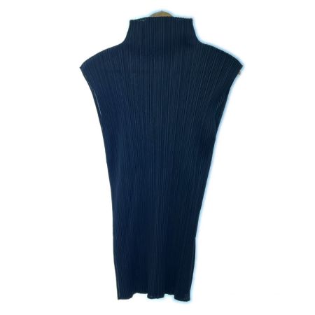  ISSEY MIYAKE イッセイミヤケ 半袖カットソー PLEATSPLEASE プリーツプリーズ サイズ3 ミセス pp04-jk603 ブラック