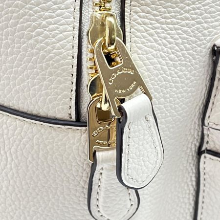  COACH コーチ ロゴ リュックサック レザー F38288 ホワイト