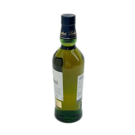  Ballantine's バランタイン BLENDED SCOTCH WHISKY ブレンデッドスコッチウイスキー 700ml 40%  未開栓