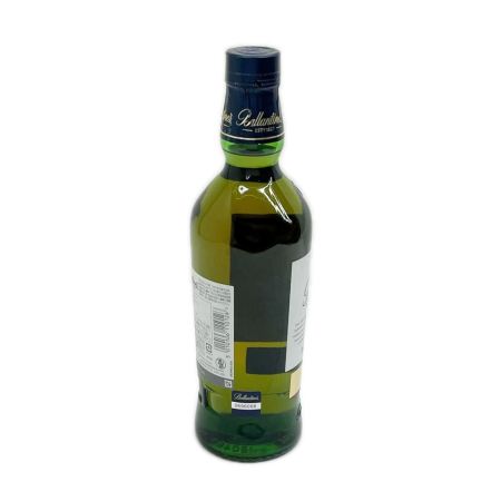  Ballantine's バランタイン BLENDED SCOTCH WHISKY ブレンデッドスコッチウイスキー 700ml 40%  未開栓