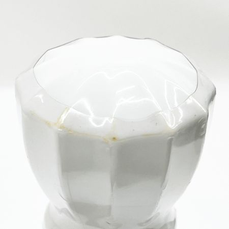 【北海道内限定発送】 NIKKA WHISKY ニッカウイスキー ジャパニーズ 鶴 白陶器ボトル 760ml 43% 未開栓