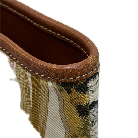 Salvatore Ferragamo サルヴァトーレフェラガモ トートバッグ レザー ナイロン 花柄 アニマル柄  ベージュ