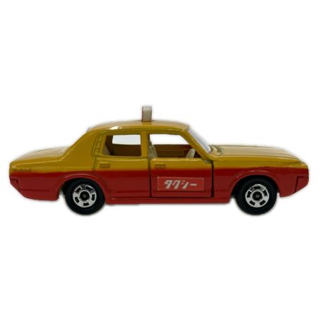  トミカ 黒箱トミカ No.28 トヨタ ニュークラウン タクシー 1/65スケール 日本製