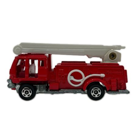  トミカ 黒箱トミカ No.3 いすゞ スクアート消防車 1/110スケール 日本製