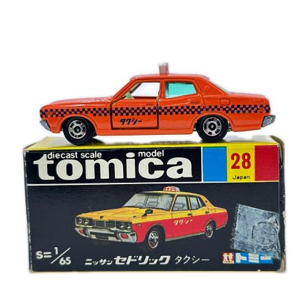  トミカ 黒箱トミカ No.28 ニッサン セドリックタクシー 1/65スケール 日本製 オレンジ
