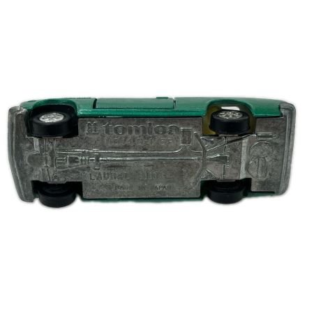  トミカ 黒箱トミカ No.14 ニッサン ローレル 2000GX 1/62スケール 日本製 グリーン系