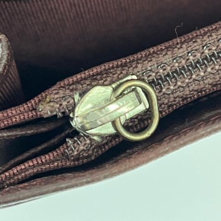  CHANEL シャネル 2つ折り財布 長財布 マトラッセ ラムレザー  ブラック