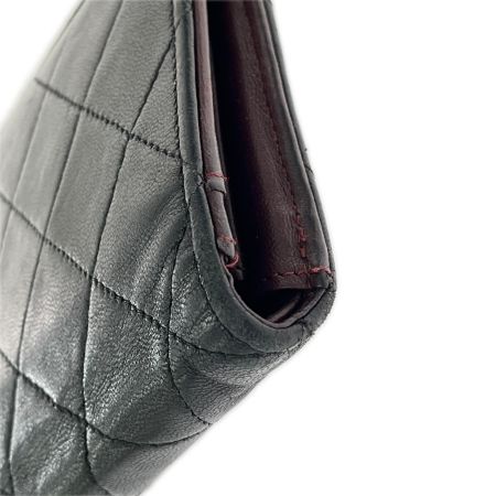  CHANEL シャネル 2つ折り財布 長財布 マトラッセ ラムレザー  ブラック
