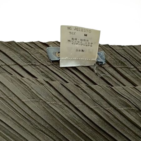 ISSEY MIYAKE イッセイミヤケ 変形カットソー JG12170 カーキ