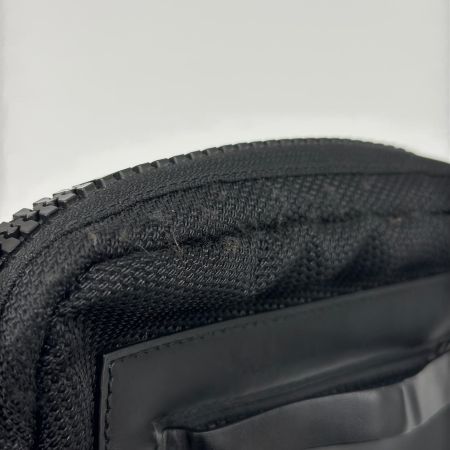 EMPORIO ARMANI エンポリオアルマーニ ショルダーバッグ メッシュ 毛玉有 ブラック