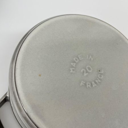 STAUB ストウブ ピコ ココット ラウンド 両手鍋　ほうろう 20cm IH対応 ライトグレー