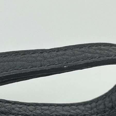GUCCI グッチ ショルダーバッグ ソーホースタッズレザーディスコバッグ 308364498879 ブラック