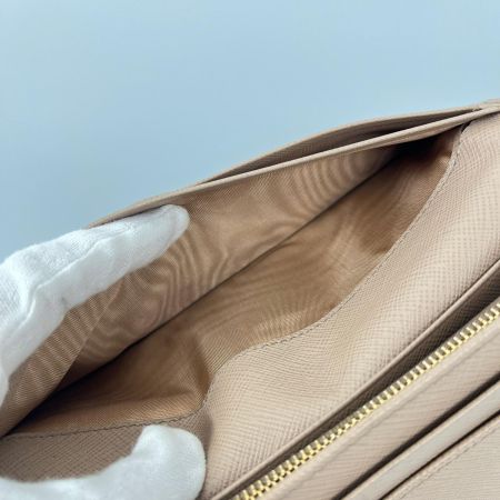 PRADA プラダ 長財布 ダメージ有り ベージュ