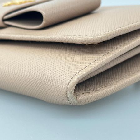 PRADA プラダ 長財布 ダメージ有り ベージュ
