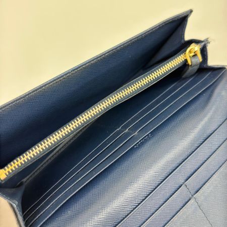 PRADA プラダ 長財布 使用感・角スレ有 箱付 ブルー