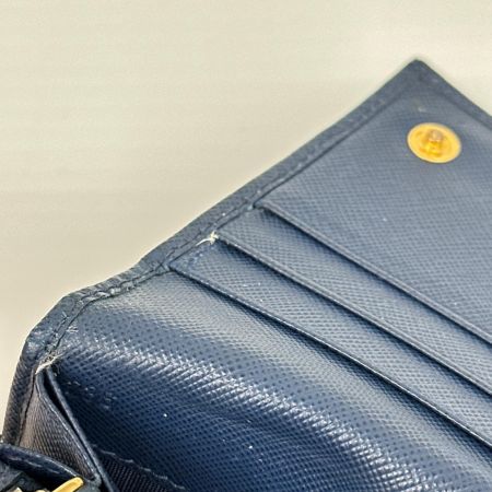 PRADA プラダ 長財布 使用感・角スレ有 箱付 ブルー