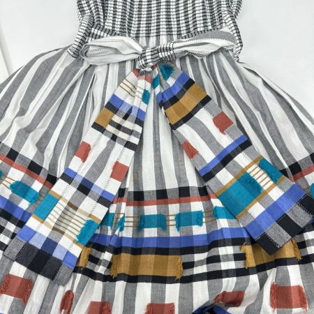 ISSEY MIYAKE me イッセイミヤケ ワンピース スレ有 ベルト付 オールシーズン レディース ミセス  M101FH571 ホワイト×グレー